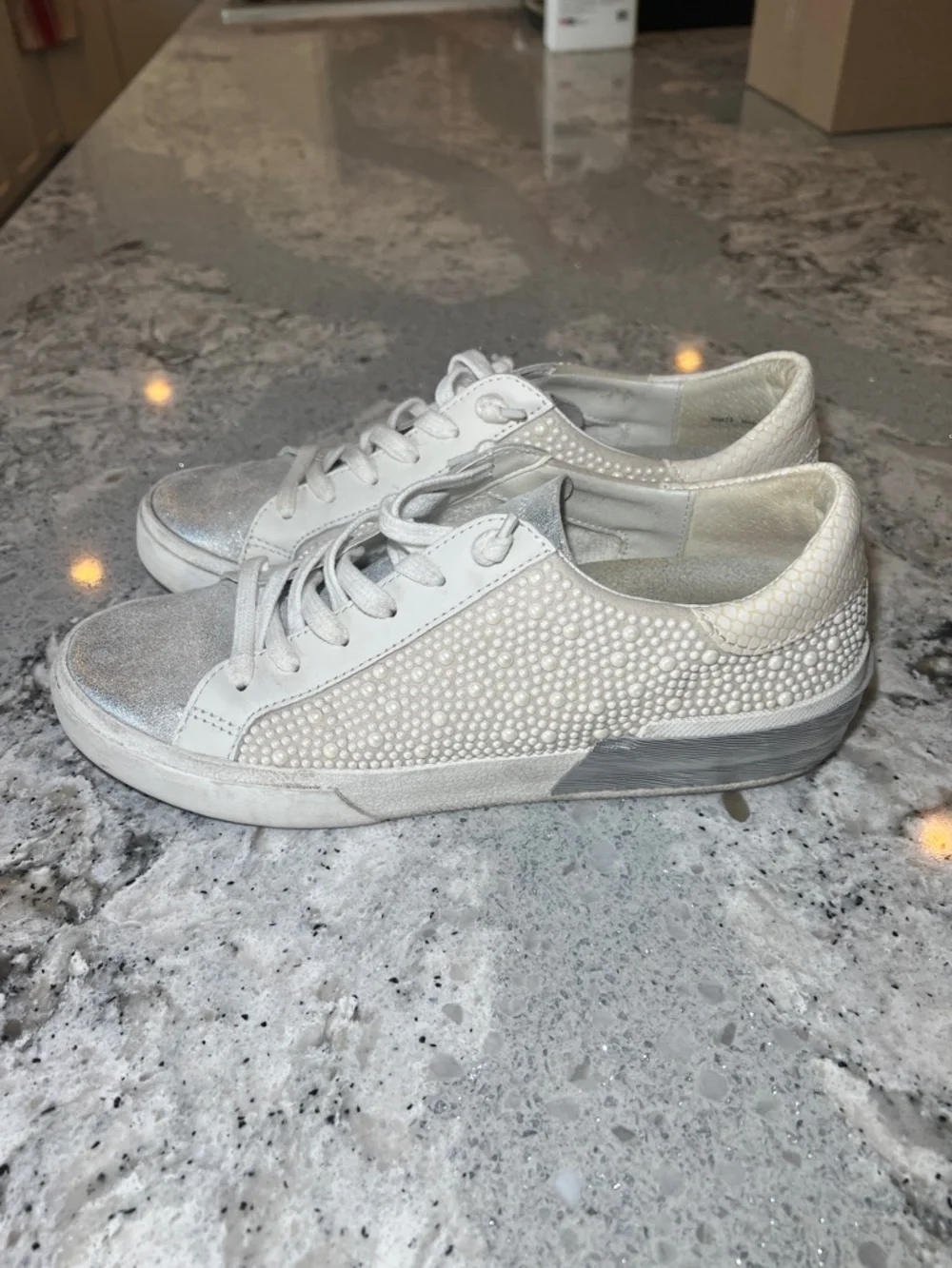 Dolce Vita Zina Pearl Embellished Sneakers - Vanilla Silver - Size 7.5 - Picture 5 of 10